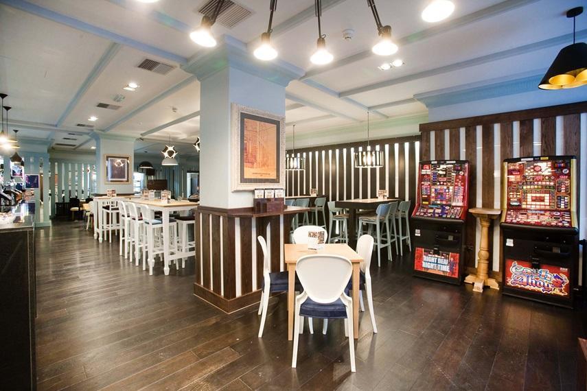 The Guildhall And Linen Exchange Wetherspoon Dunfermline Eksteriør billede